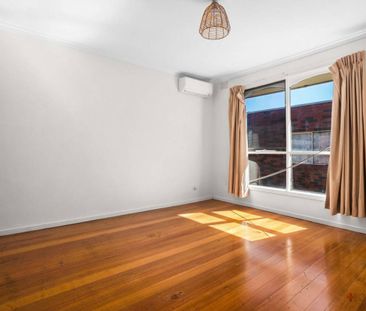 QUIET BLOCK | LONG TERM TENANCY | GREAT LOCATION - Photo 1