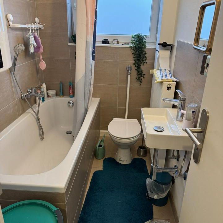 1-ZKB, Balkon in LU-Friesenheim–gepflegtes am Ruthenpl. - Photo 1