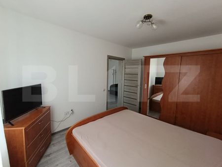 Apartament 2 camere, 55 mp, parcare, zona Sesul de sus - Fotografie 3