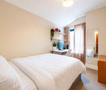 5 bedroom house to rent - Photo 4