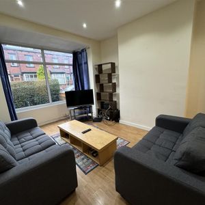 5 bedroom terraced house to rent - Photo 2