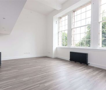 A magnificent modern one-bedroom apartment available on an unfurnis... - Photo 2