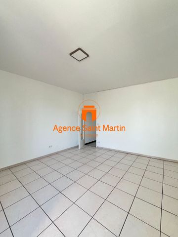 Location Appartement 3 pièces 93m² - Photo 2