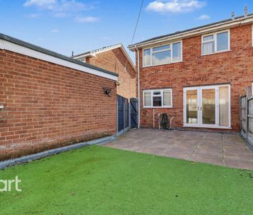 3 bedroom semi-detached house to rent - Photo 4