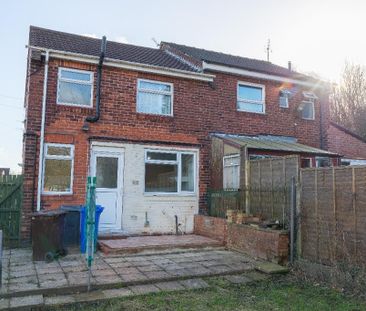 3 bedroom semi-detached house to rent - Photo 6