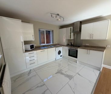 9 Derryvolgie Mews, 4 Derryvolgie Avenue, Belfast, BT9 6TQ - Photo 3