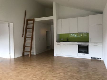 coole 2.5 Zimmer-Dachwohnung - Foto 3