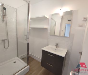 Location Appartement 2 pièces 46m² MARSEILLE 3ème - Photo 4