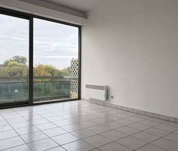 Appartement te huur in Deinze voor € 895 met 2 slaapkamers - Photo 3