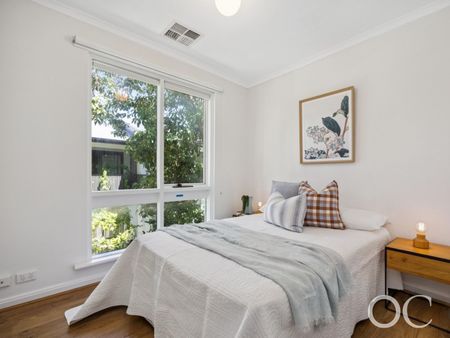 Open the Door to Tranquil, City-Fringe Living in Hyde Park - Photo 3