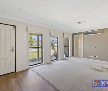 Versatile Home Near Lake Weeroona & Bendigo Hospital - Photo 6