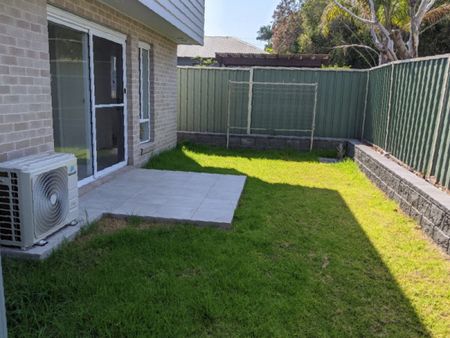 Townhouse in Prime Location - Photo 5