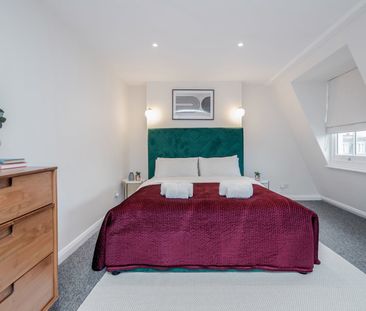 2 Bed Flat, Rushey Green, SE6 - Photo 6