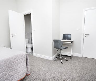 1 bed house share to rent in Berry Street, Burnley, BB11 - Photo 3