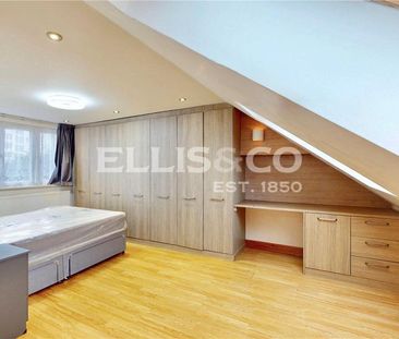 4 bedroom semi-detached house to rent - Photo 4