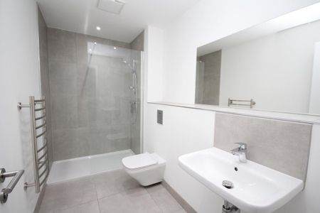 2 bedroom apartment to rent - Photo 3