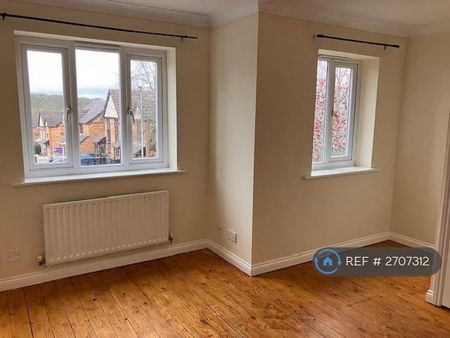 2 bedroom terraced house to rent - Photo 4
