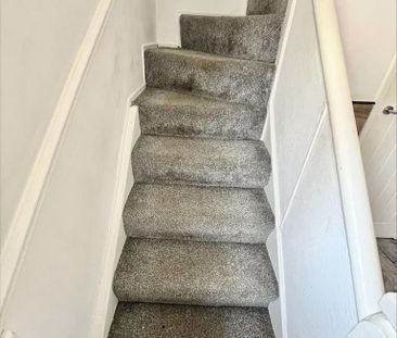 3 bedroom semi-detached house to rent - Photo 6