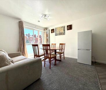 2 bedroom apartment to rent - Photo 1