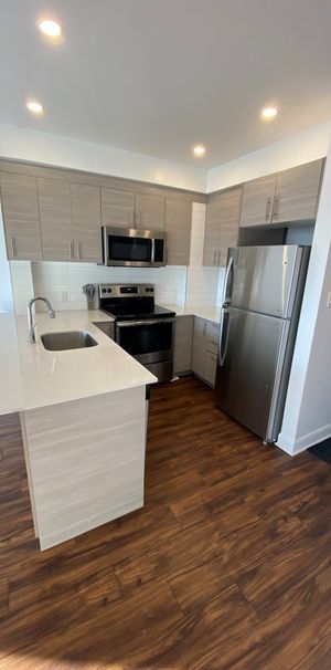 409 - 5475 Westminster, Côte-Saint-Luc - Photo 1