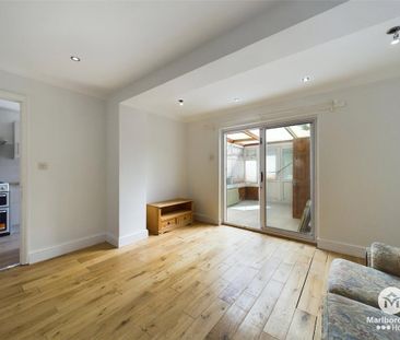 3 bedroom property to rent - Photo 5