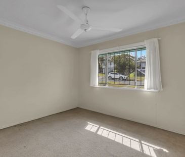 Charming 3-Bedroom Cottage in Prime Coopers Plains Location - Photo 4