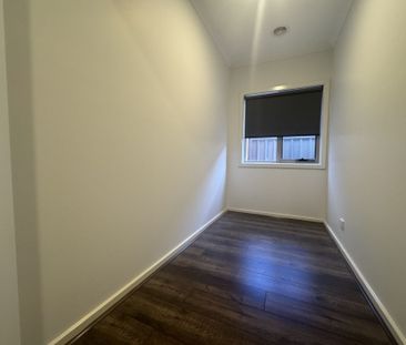 Spacious Family Living in the Heart of Harkness - Photo 5