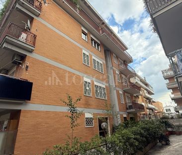 Casa a Roma in Via Antonio Fogazzaro, Talenti - Photo 3