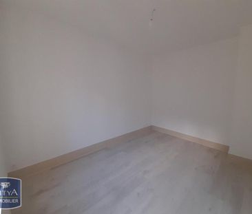 Location Appartement 4 pièces 78m² STRASBOURG 67000 - Photo 2