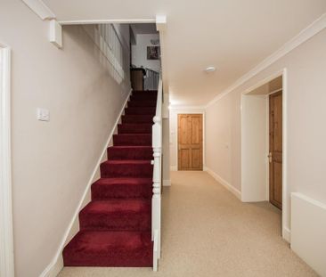 2 bedroom apartment to rent - Photo 6