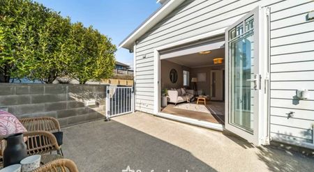 14 Ronald Scott Grove, Riverstone Terraces - Photo 3