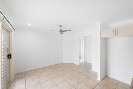 WELCOME TO BENDEE STREET BLISS - SETTLE IN, RELAX, AND ENJOY! - Photo 2