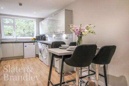 1 bedroom terraced house to rent - Photo 3