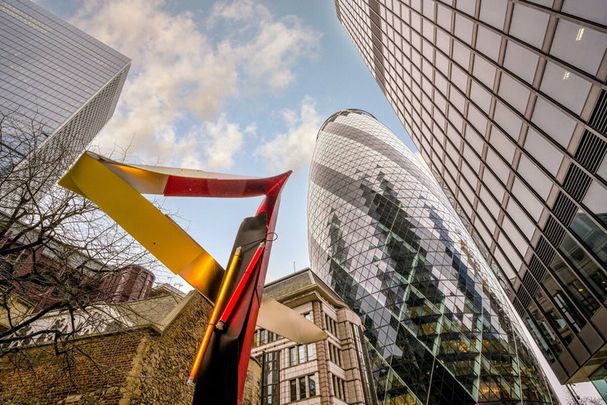 Bishopsgate - Photo 1