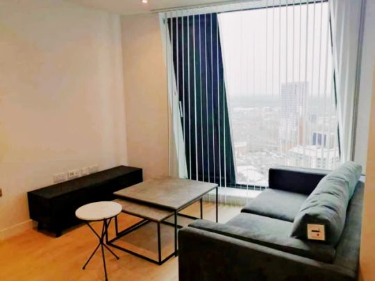 2 Bedrooms 1 bathroom - Photo 1