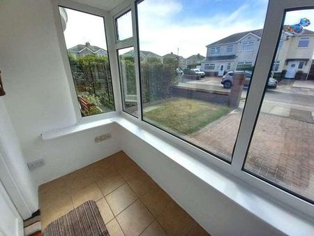 Orontes Avenue, Walney Island Barrow-in-furness, LA14 - Photo 2