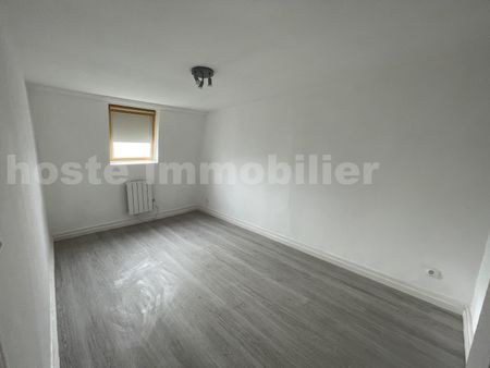 Location Appartement 3 pièces 75m² LILLE 59000 - Photo 3