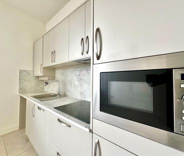 1 bedroom studio apartment to rent - Photo 2