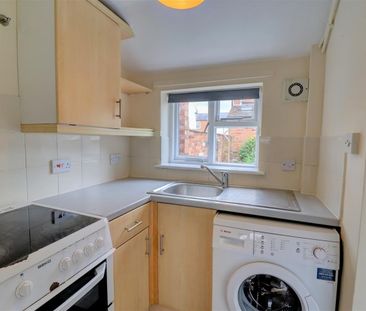 2 BED End of terrace house To rent - Photo 6