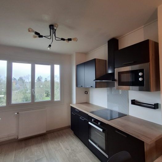Appartement à louer, 4 pièces - La Chapelle-Saint-Mesmin 45380 - Photo 1