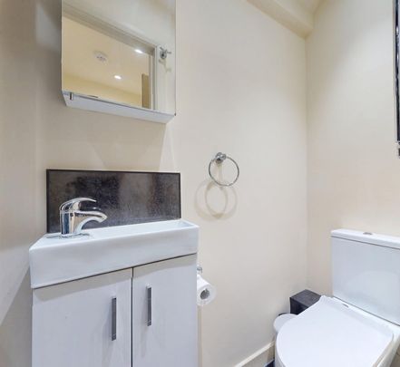 Studio Flat, Anson Road, NW2 - Photo 1