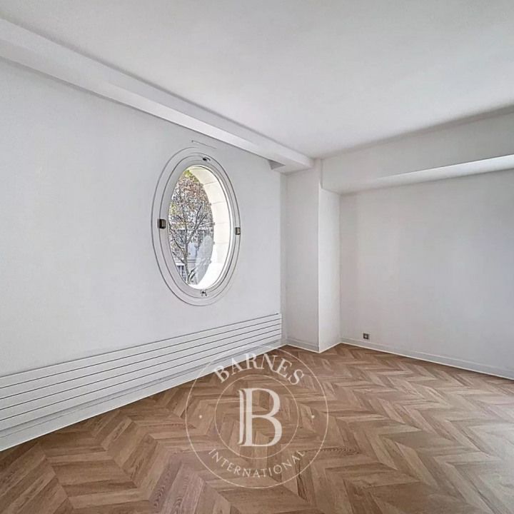 Appartement • Arsenal - Photo 1