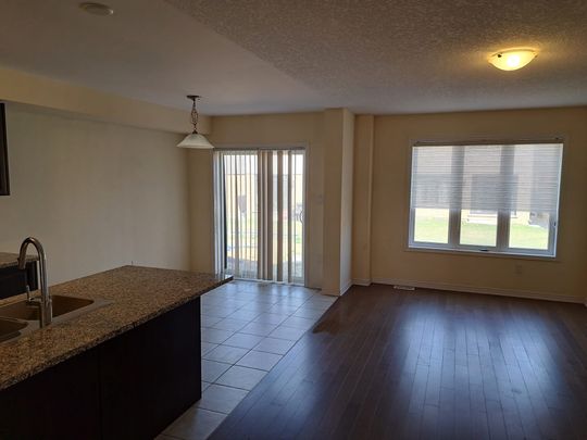 For Lease - 300 Bedrock Road, Hamilton, Ontario - Photo 1