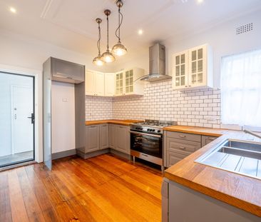 17 Hampton Parade, West Footscray VIC 3012 - Photo 1