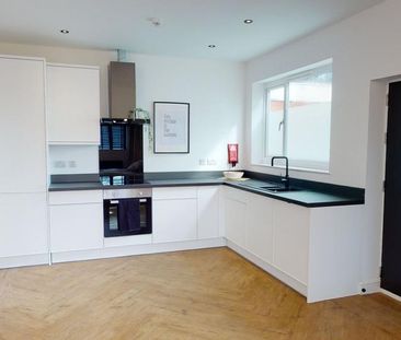 Studio to rent - Photo 6