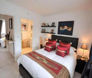 4 Bedroom Detached Available Arranging tenancy - Photo 6