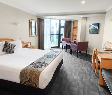 CITY CENTRAL - Furnished Studio, 1 Carpark, Water & Power Included - Photo 4