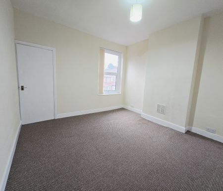 2 Bedroom Terraced House for Rent - Photo 2