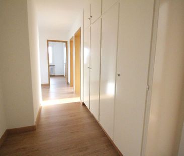 Schöne Wohnung mit traumhafter Aussicht in Neuhausen - Foto 1