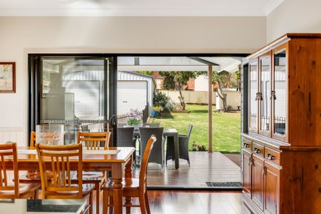 50 llewellyn Street - Photo 5